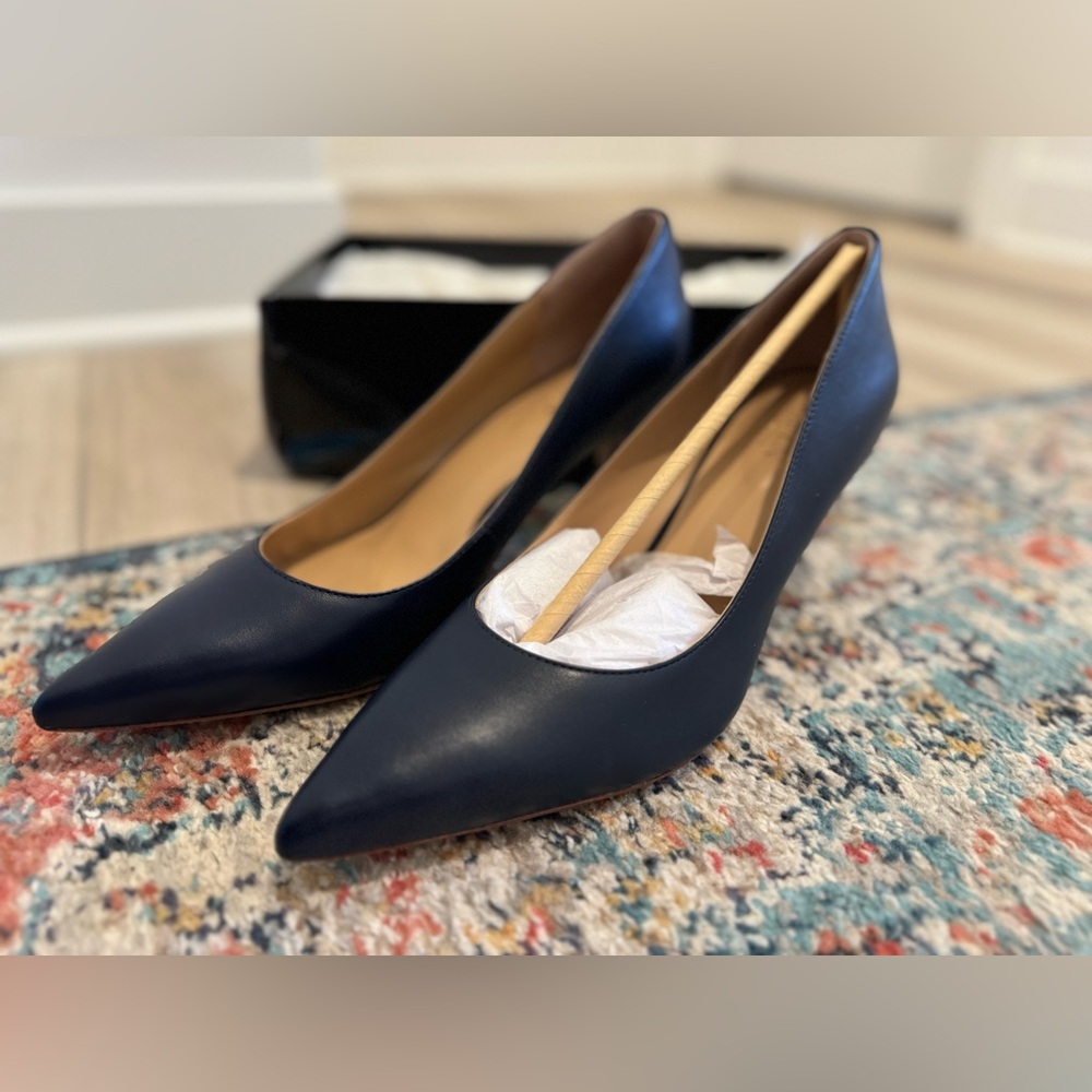 Ralph Lauren Lanette Nappa Leather Pump in Refined Navy, size 9.5.